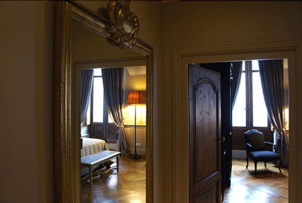 La Cour Berbisey - Teritoria Hotell Dijon Exteriör bild